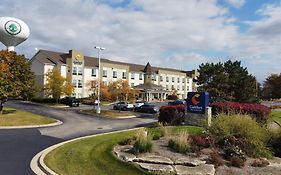 Comfort Inn & Suites Geneva- West Chicago